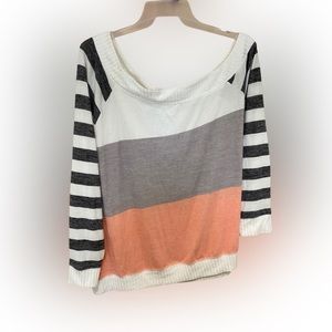 Torrid” Off the Shoulder Long Sleeve Shirt 
Size 4x
Brand New & Never Worn
$25